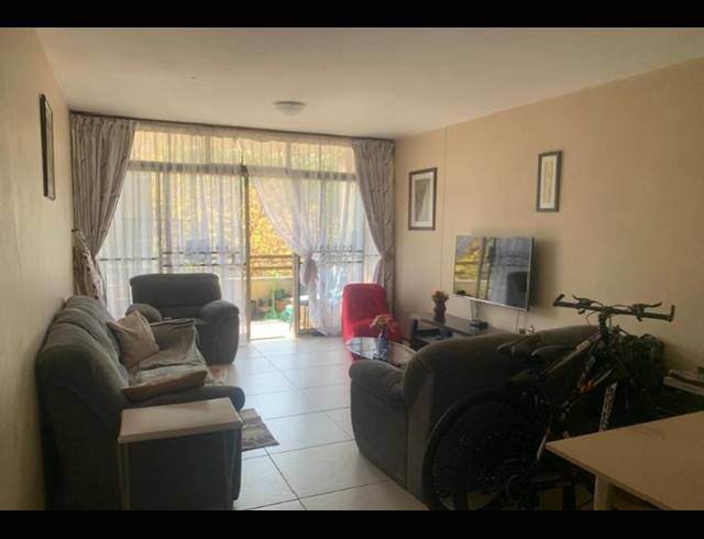 2 BEDROOM APARTMENT FOR SALE IN ARCADIA